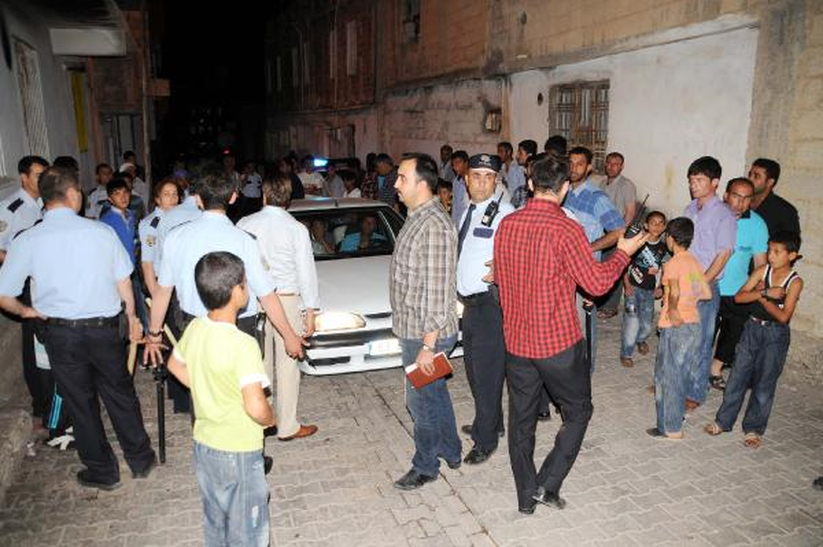 Şanlıurfa\'da Dünür Aileler Kavga Etti: 6 Yaralı