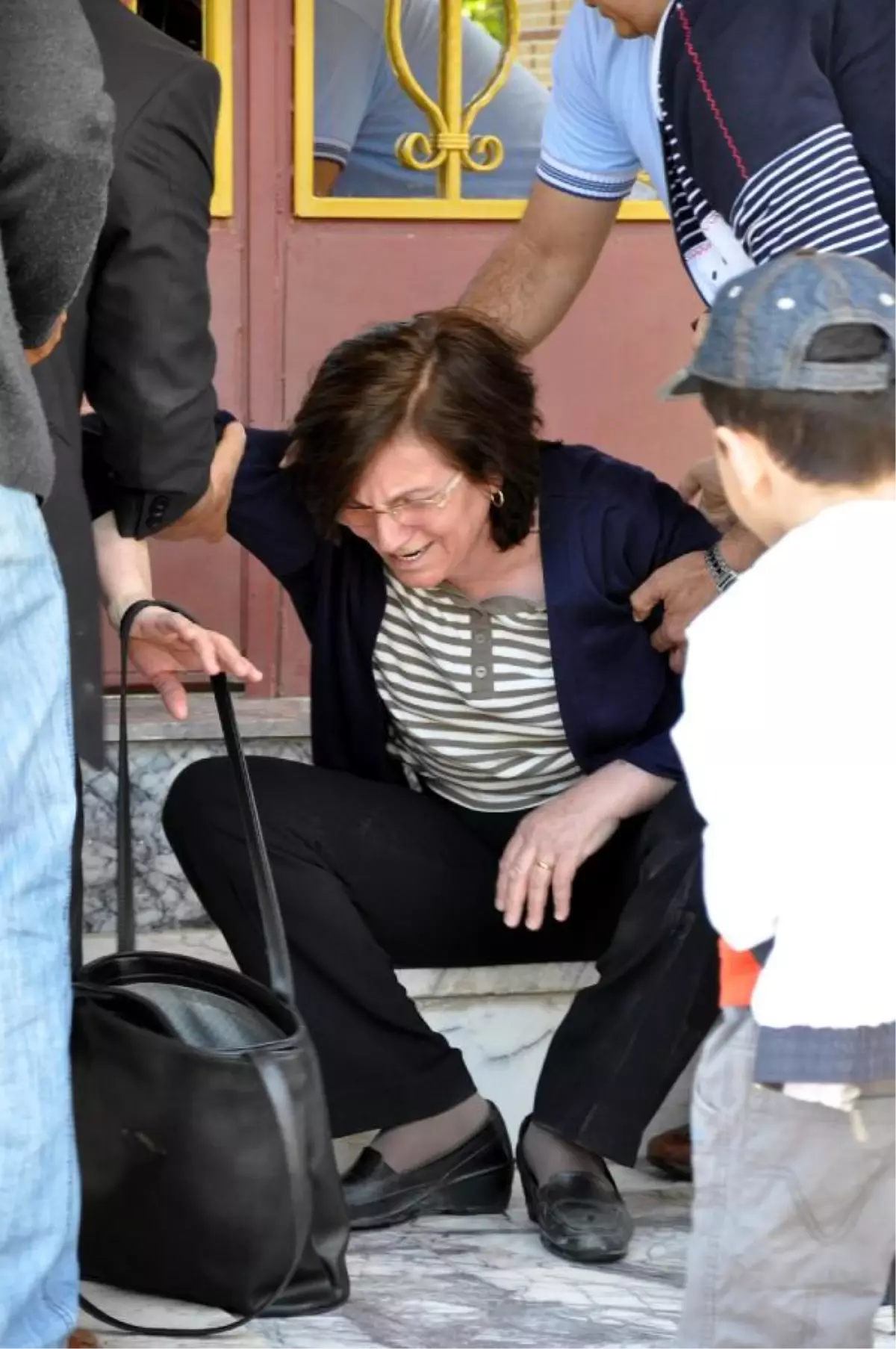 "Oğluma Bir Şey mi Oldu?"