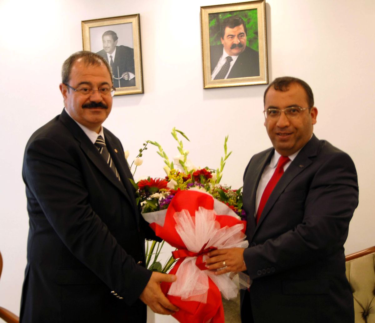 Sgk İl Müdürü Ahmet Yetim Adil Konukoğlu\'nu Ziyaret Etti