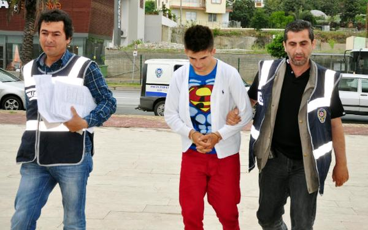 \'Süpermen\' Tutuklandı