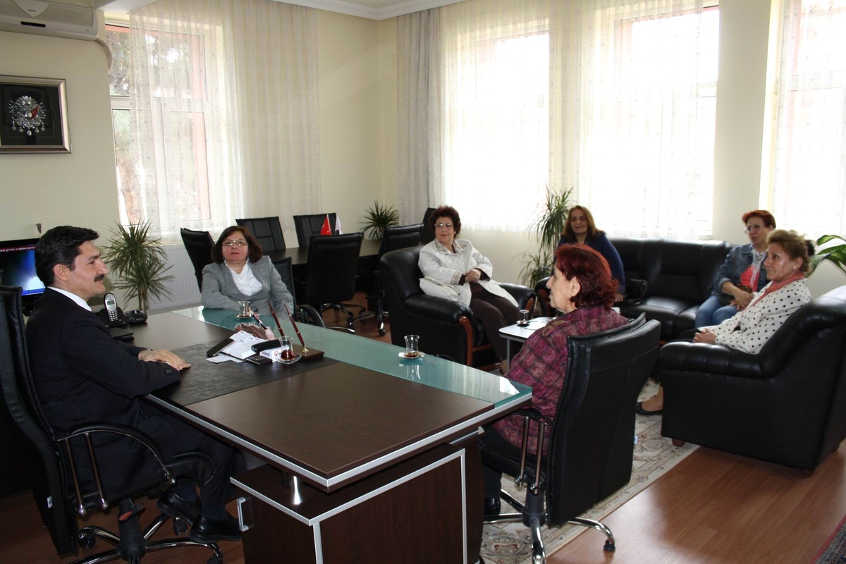 Tad, Aile ve Sosyal Politikalar İl Müdürlüğü\'nü Ziyaret Etti