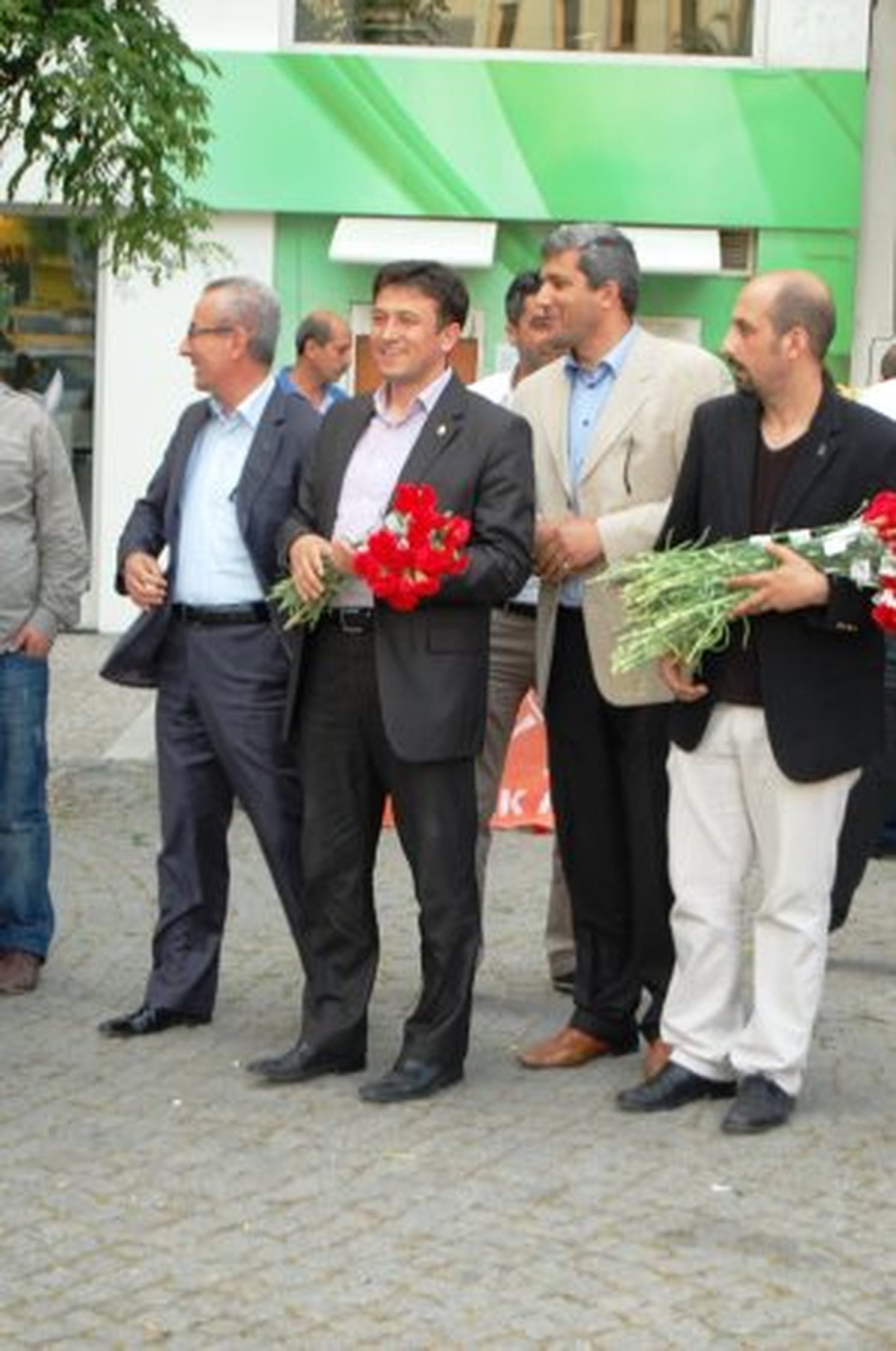 Vekil Dağ, "Annelerimiz Baş Tacımızdır"