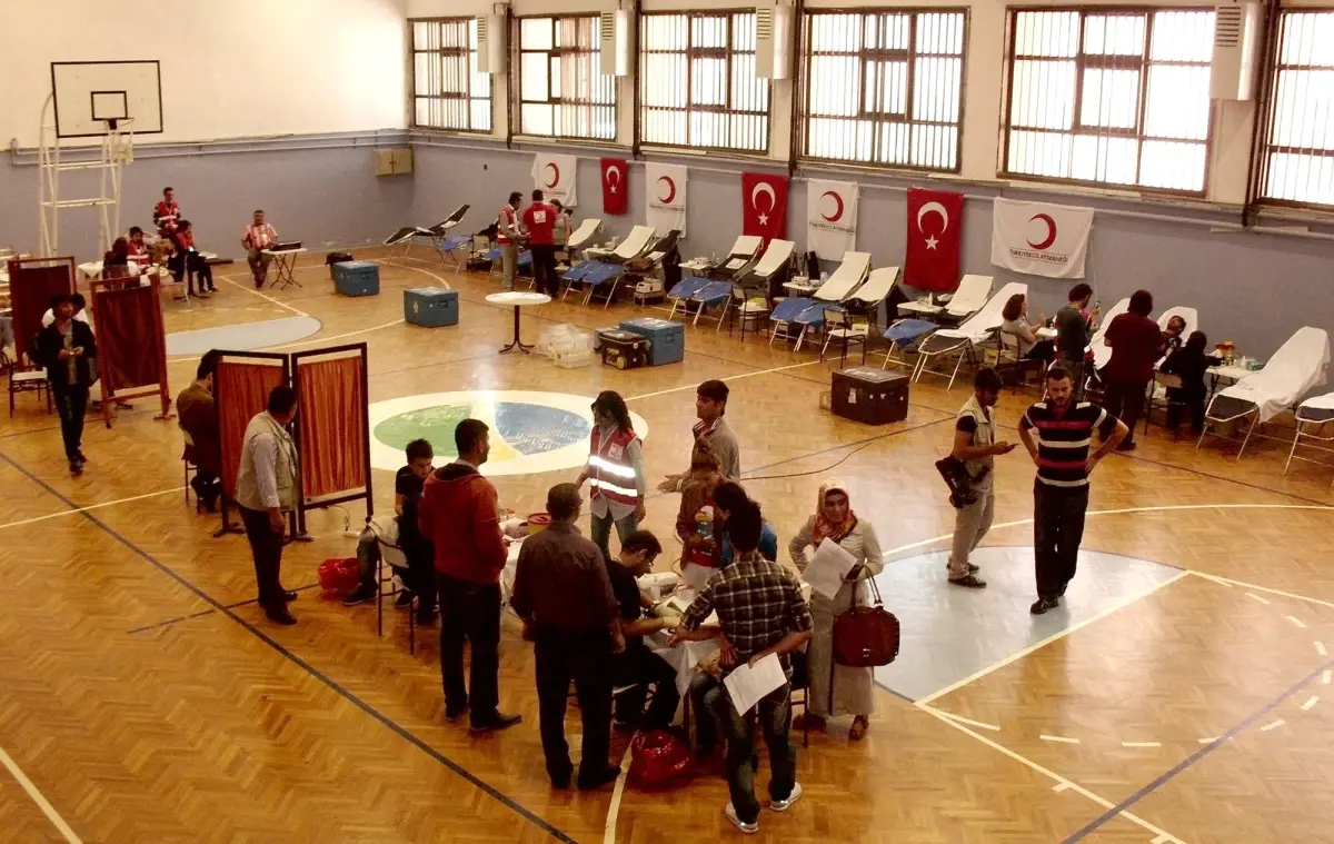 Aeü'de Bin Kan Bağışı Kampanyası