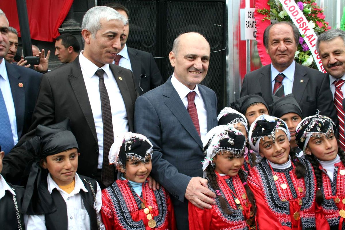 Bakan Bayraktar, Kars Belediye Binasının Temelini Attı