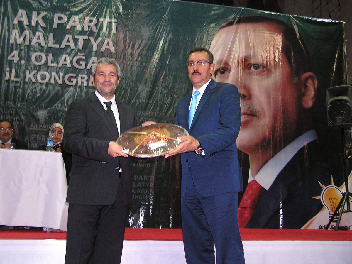 Bakan Ergün, AK Parti Malatya İl Kongresi'ne Katıldı