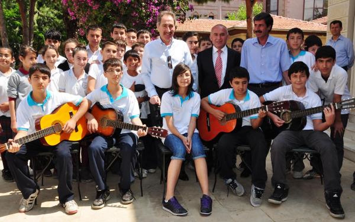 Bakan Günay; Devlet Tiyatroları'yla İlgili İkinci Bir Çalışma Yok