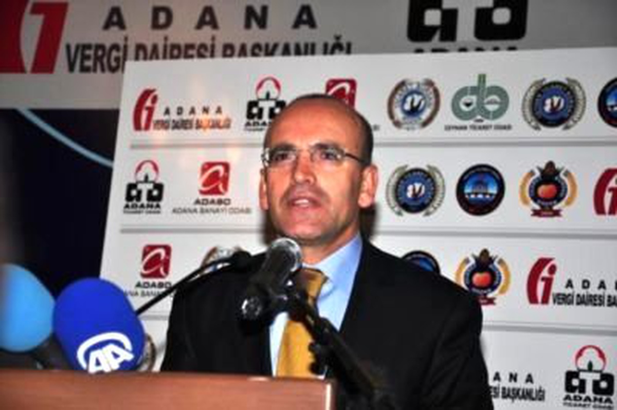 Bakan Şimşek: Memleketin Sorunları Sloganlarla Çözülmedi