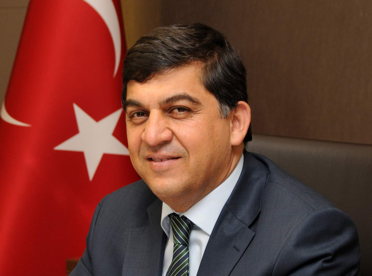 Başkan Fadıloğlu Gençlik ve Spor Bayramı\'nı Kutladı