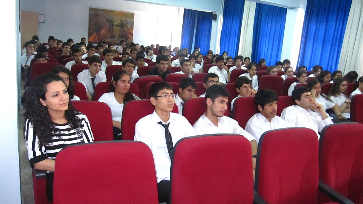 Batman Fen Lisesi\'nde Meslek Tanıtım Semineri Düzenlendi