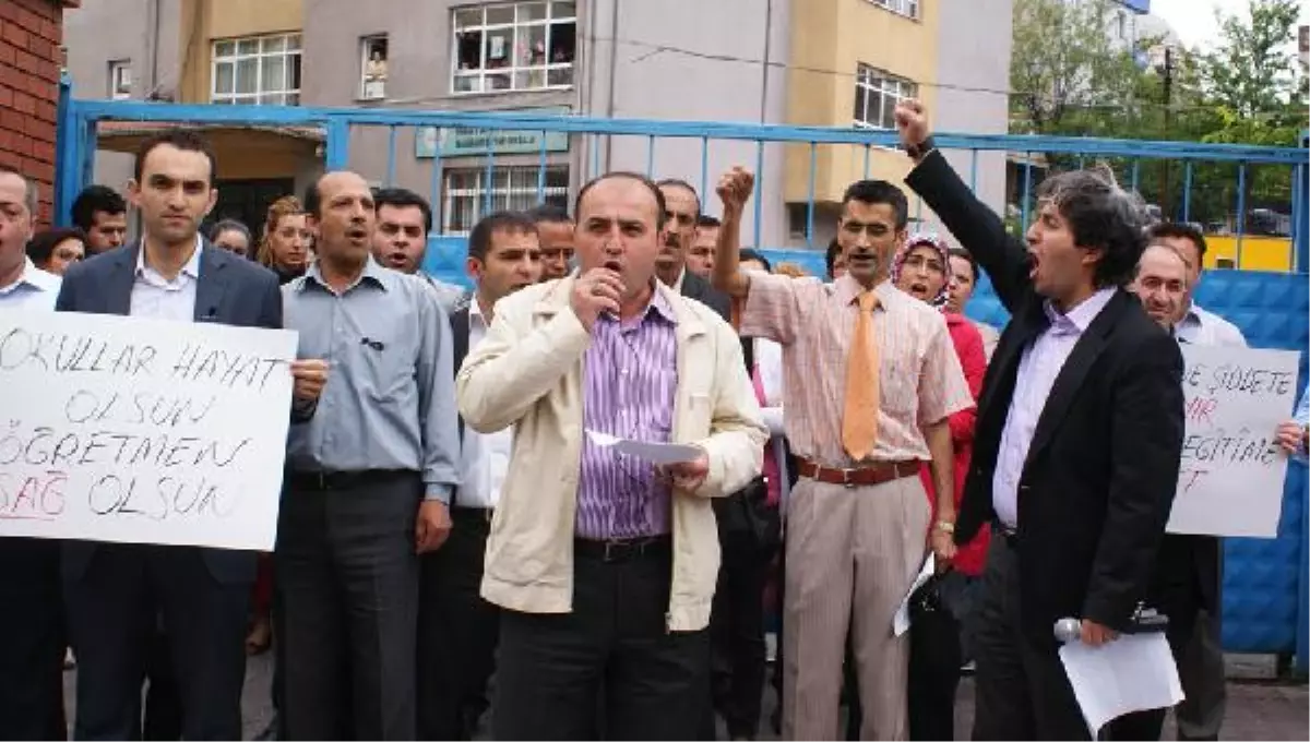 Beden Eğitim Öğretmenine Saldırı