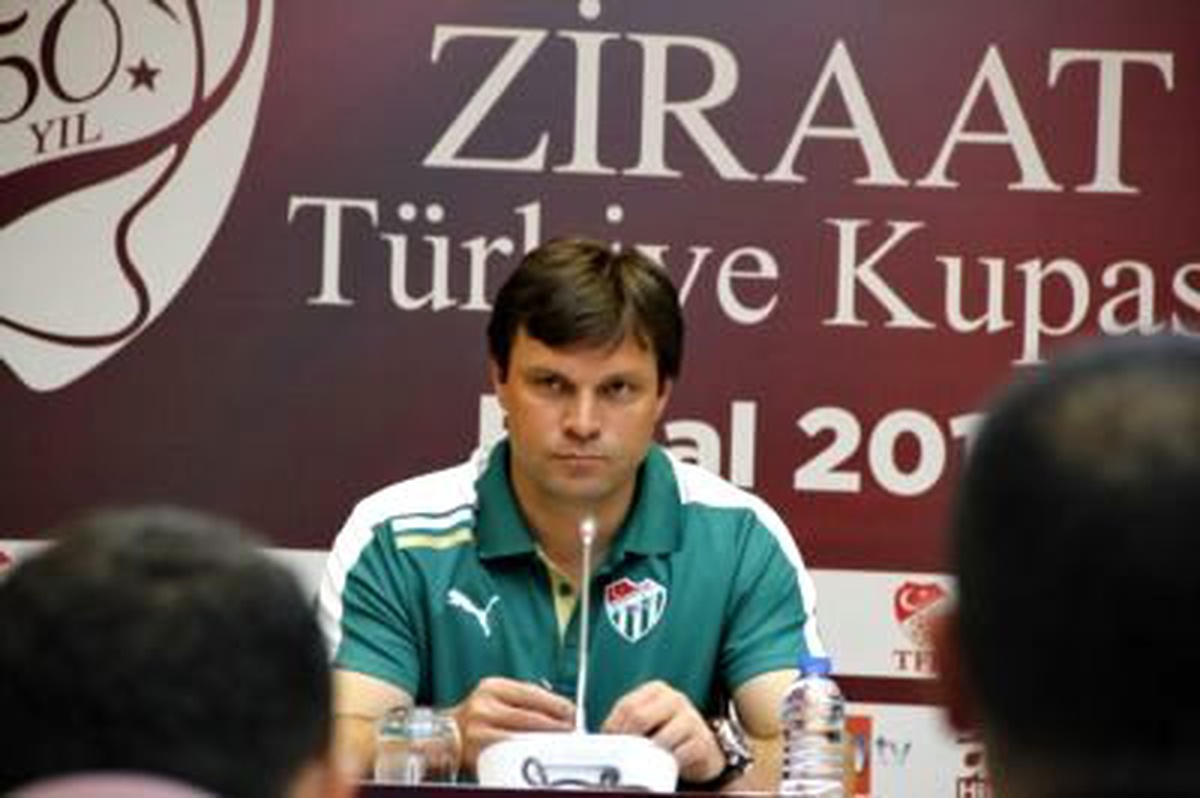 Bursaspor Teknik Direktörü Sağlam: Sezon Güzel Geçti