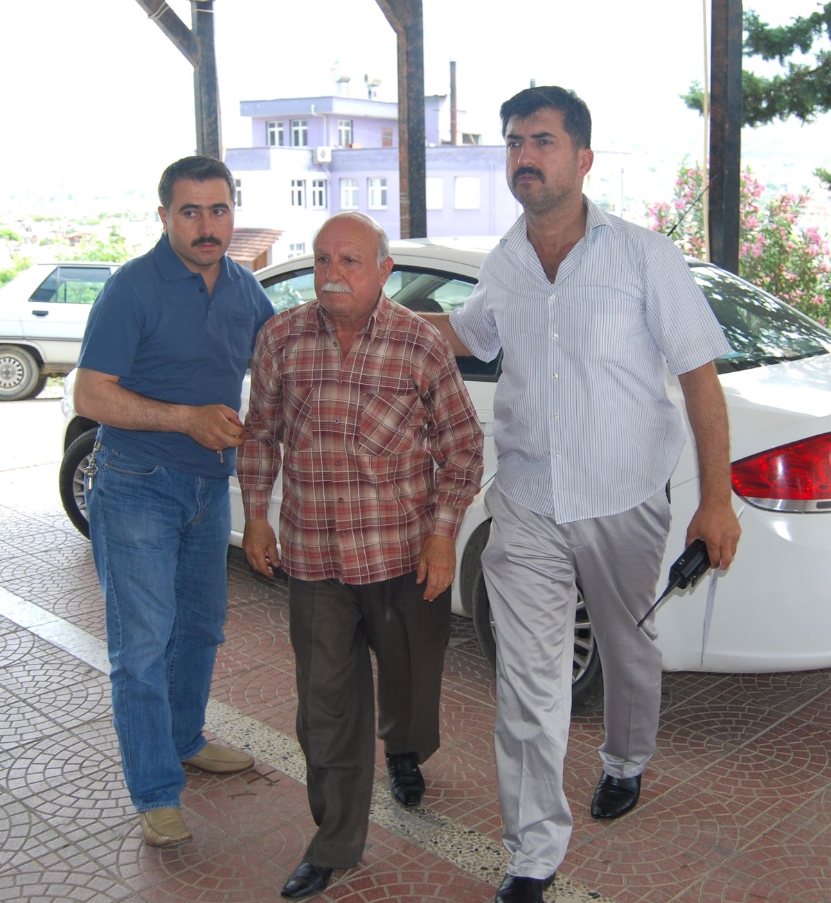 Dolmuşta Yolcunun Parasını Çalan Yankesici Yakalandı