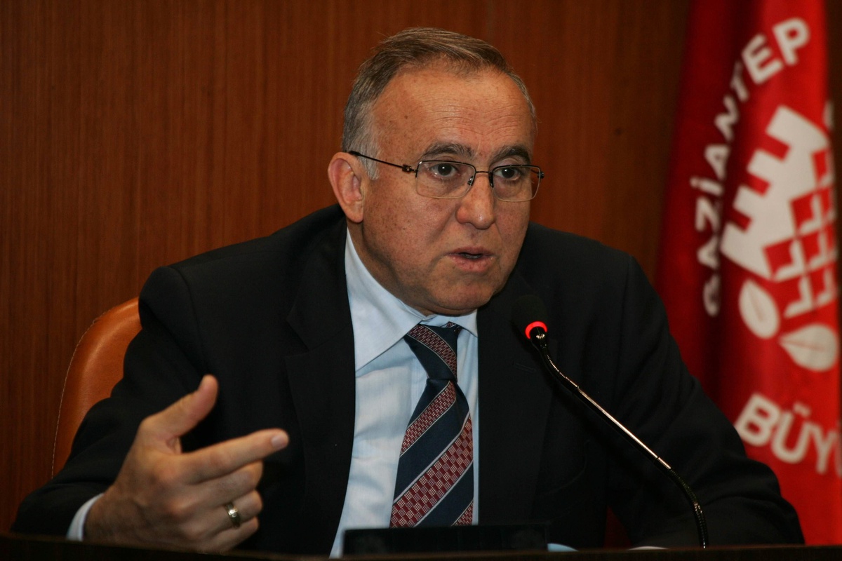 Gaziantep\'e İki Köprülü Kavşak Daha Yapılacak