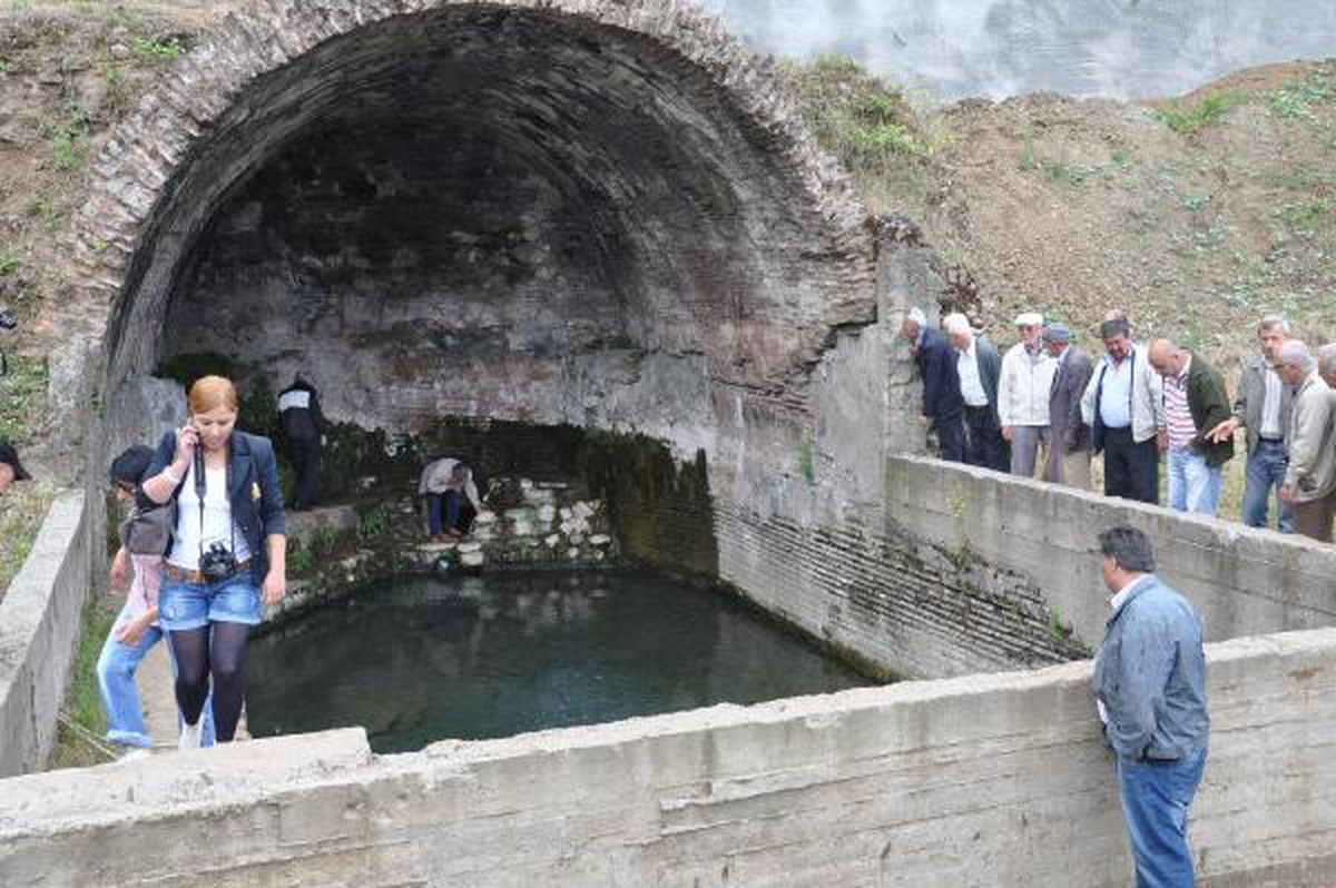 Gölcük'teki 2 Bin Yıllık Roma Ilıcası Sifa Turizm Merkezi Oluyor