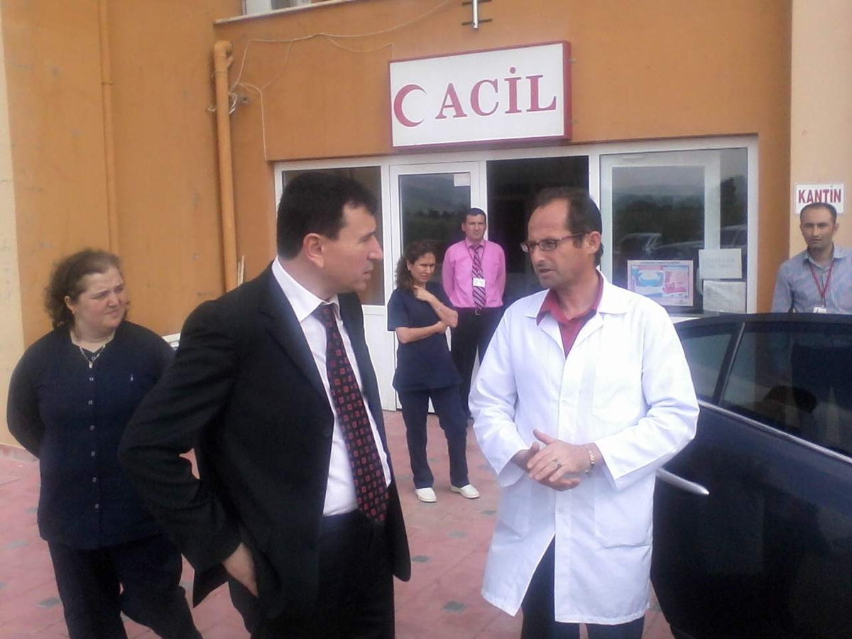 İl Sağlık Müdürü Türkyılmaz Sahaya İndi
