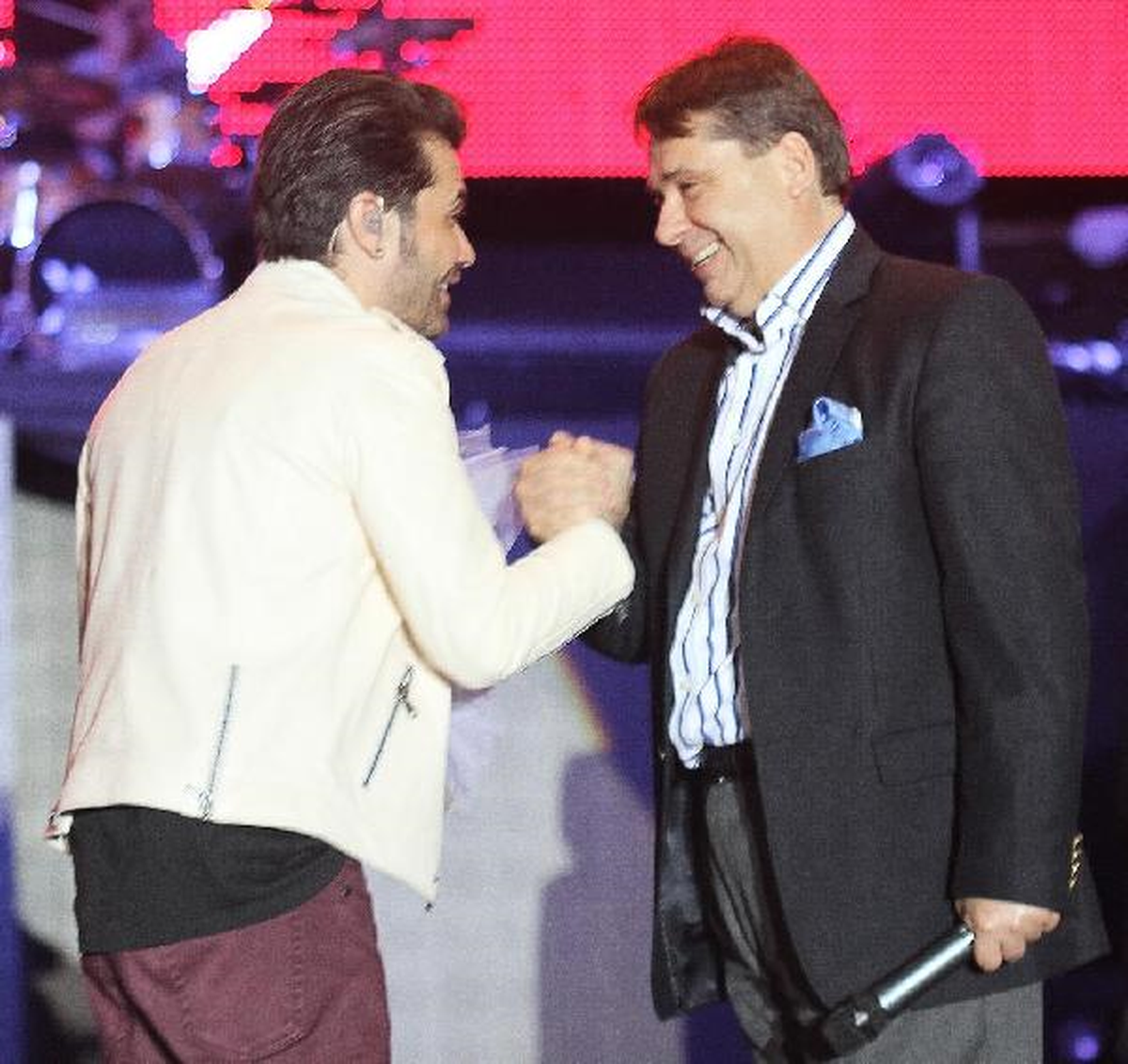 Kenan Doğulu Gündoğdu'yu Salladı