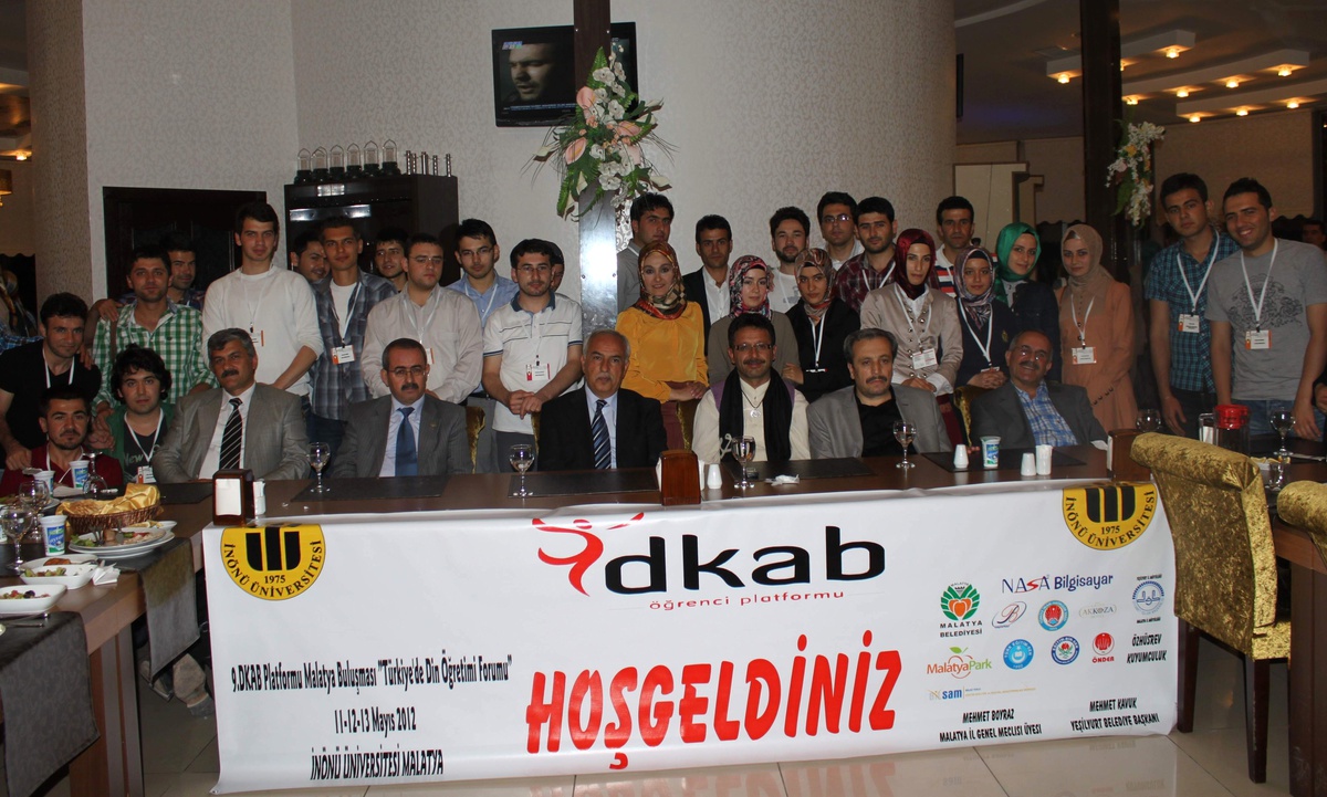 Malatya'da Din Kültürü ve Ahlak Bilgisi Öğrenci Platformu Buluşması Gerçekleştirildi