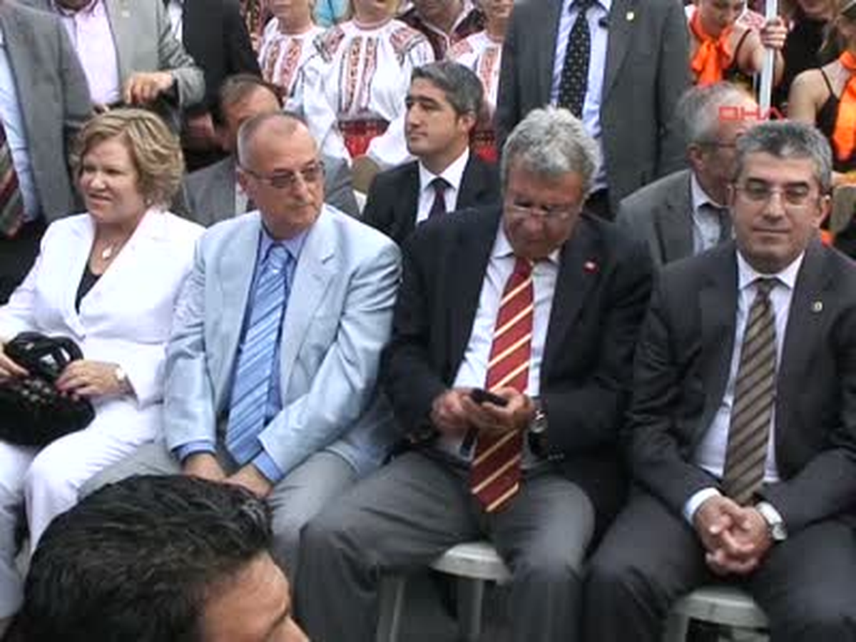 Marmaris Festivali\'ni Açtı