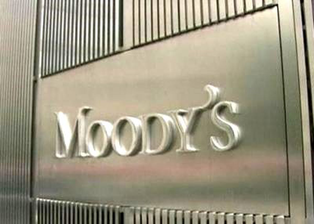 Moody\'s 16 İspanyol Bankasının Notunu Düşürdü