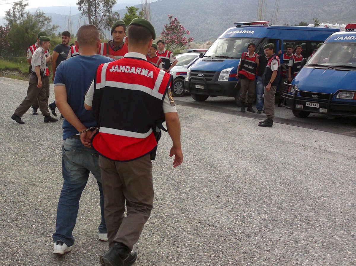 Otomobil ile Koyun Çalan 5 Kişi Tutuklandı