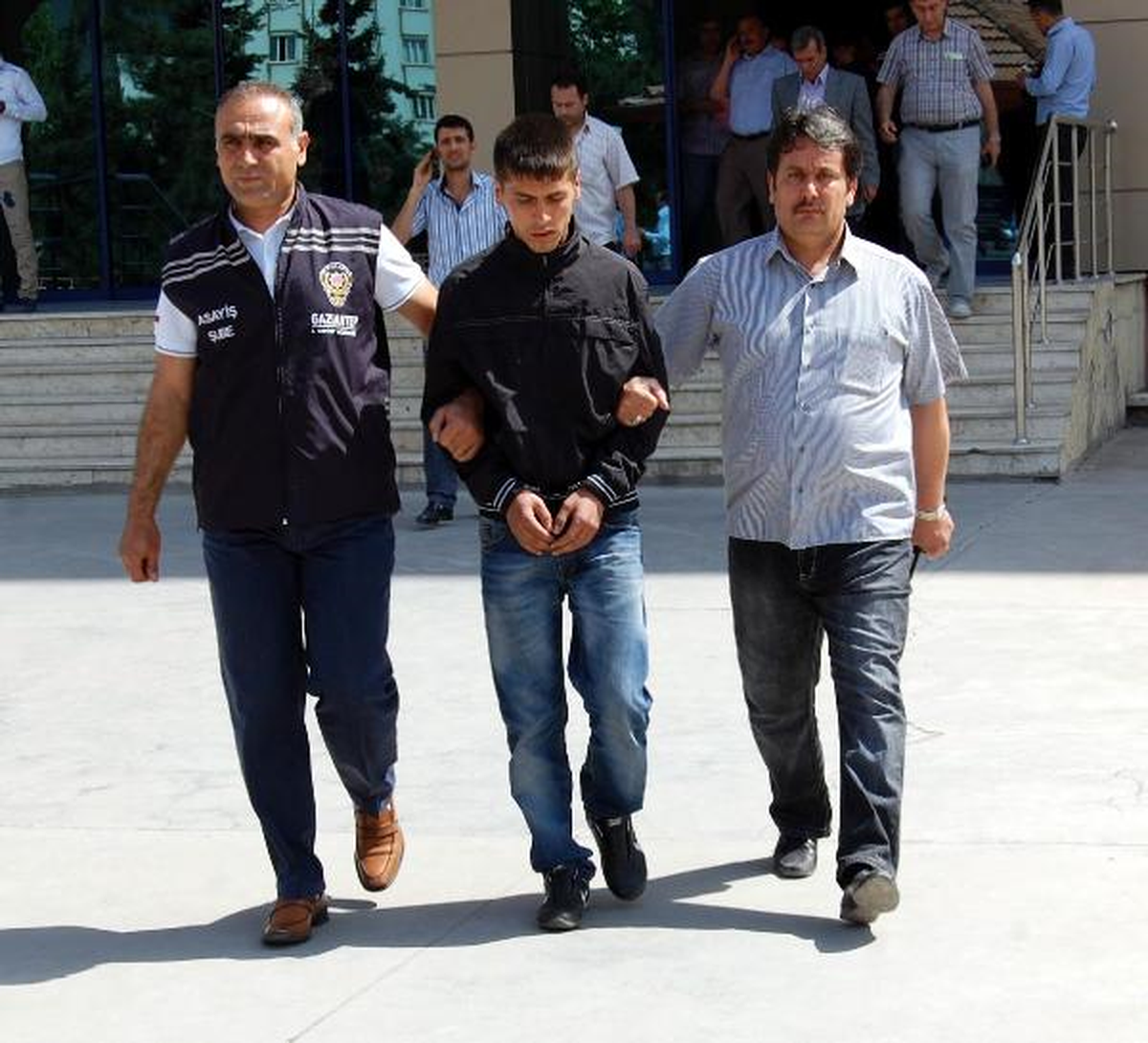 Şampiyonluk Gecesi Hırsızları Yakalandı