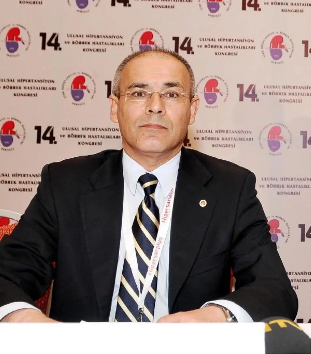 \'Sinsi Katil\' Tansiyona Ekmekle Darbe