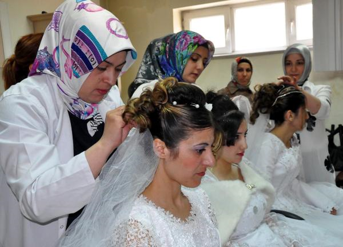 Usta Öğreticiler, 'Gelin Başı'nı Ücretsiz Yapıyor