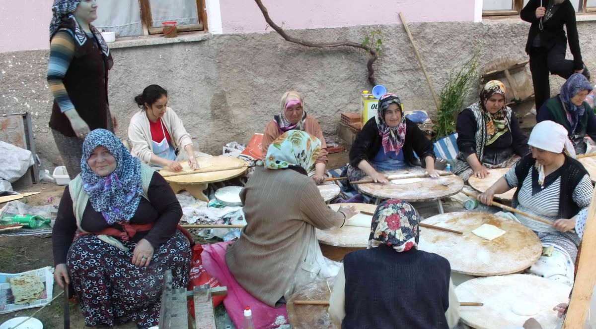 Yağmur Bile Durduramadı