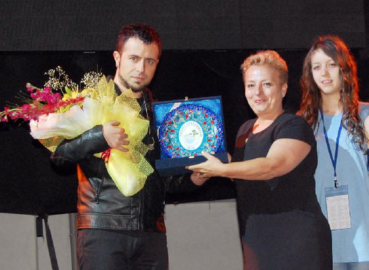 Yalova\'da Emre Aydın Coşkusu