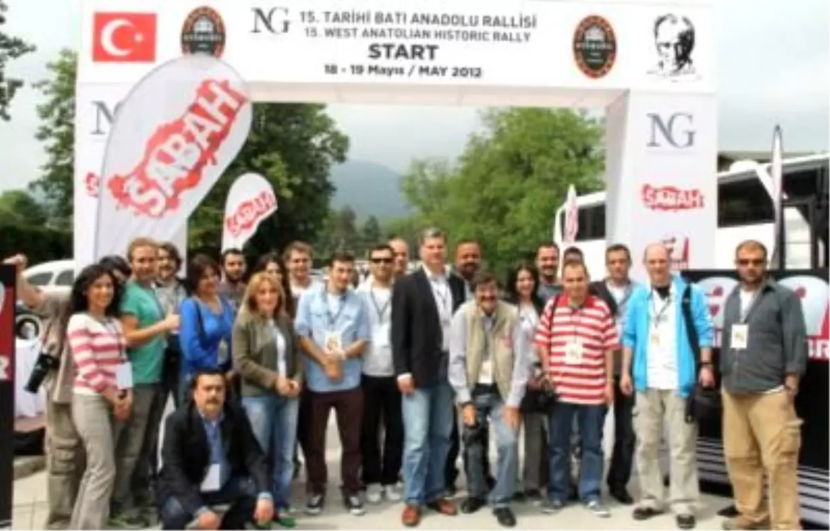 Zamana Meydan Okuyan Otomobiller Yollara Düştü