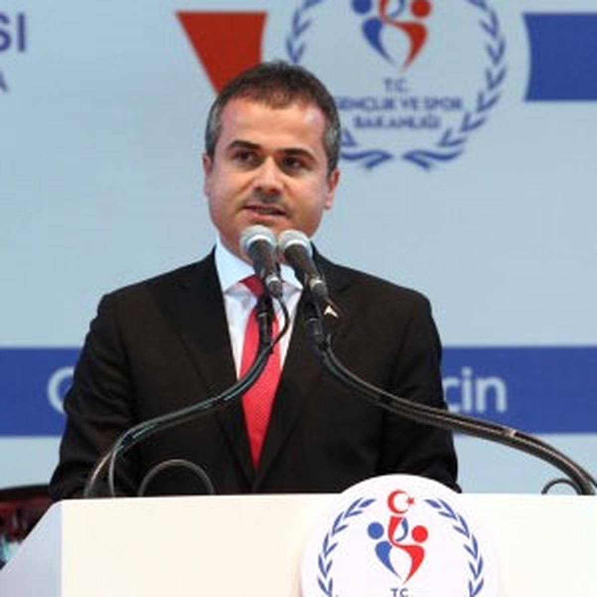 19 Mayıs Atatürk'ü Anma, Gençlik ve Spor Bayramı'nı Kutluyoruz