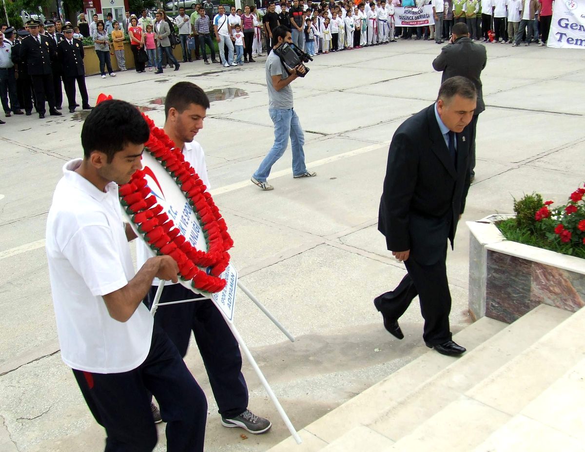 Adıyaman\'da 19 Mayıs Kutlamaları