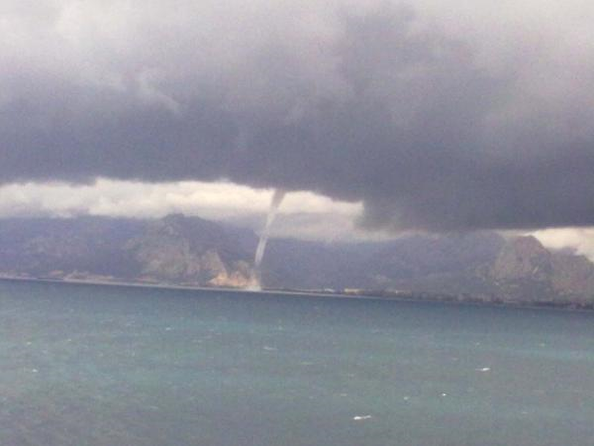 Antalya\'da Denizde Hortum