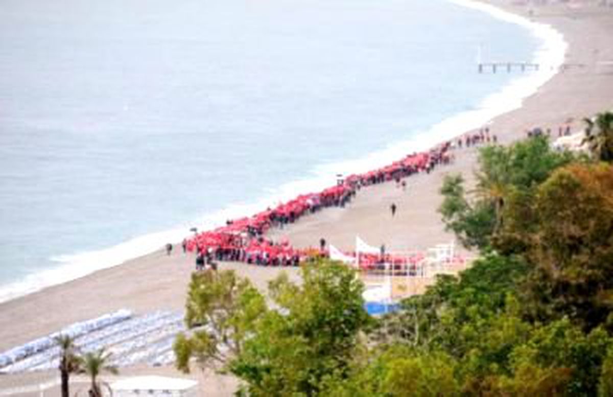 Yağmur Altında 19 Mayıs Yürüyüşü