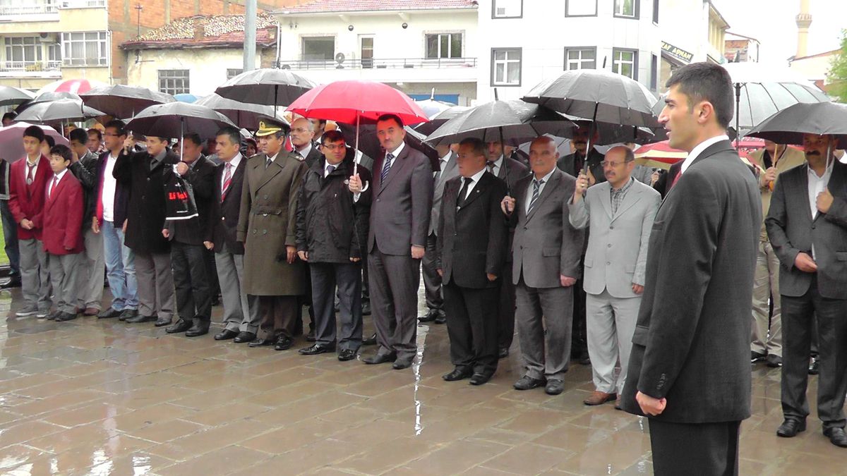 Beyşehir'de 19 Mayıs Etkinliğine Yağış Engeli