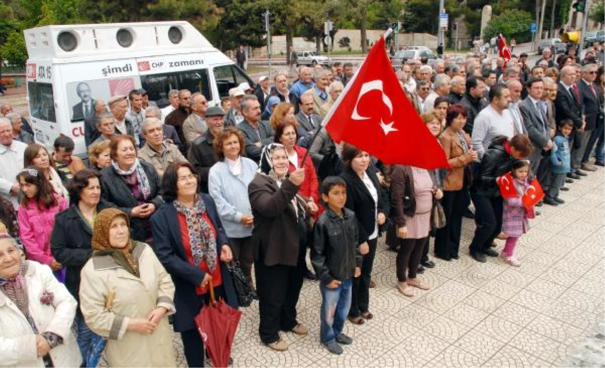 Birlik, Barış ve Atatürk İçin Yürüdüler (2)