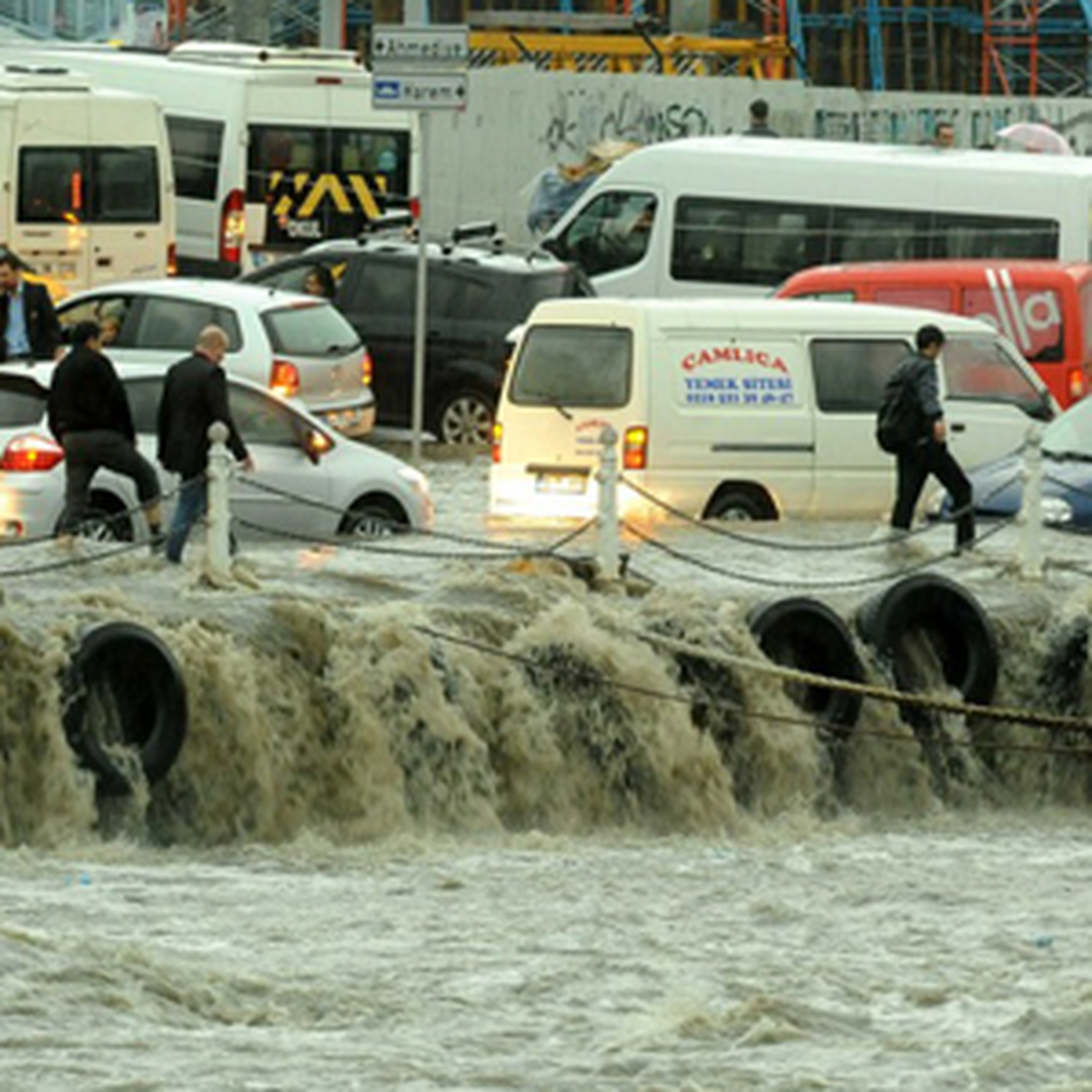 Burası 'Üsküdar' Şelalesi