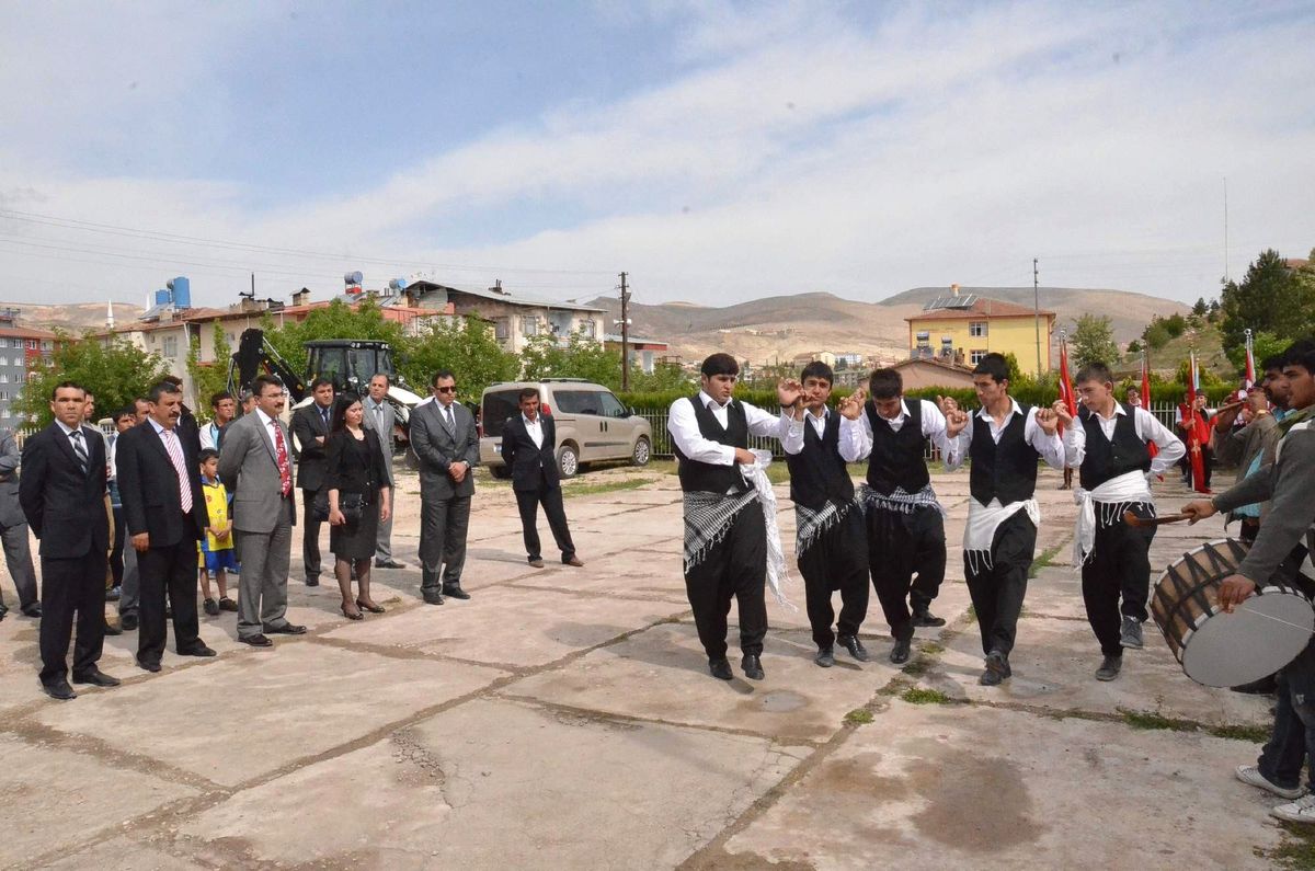Darende\'de 19 Mayıs Coşkusu