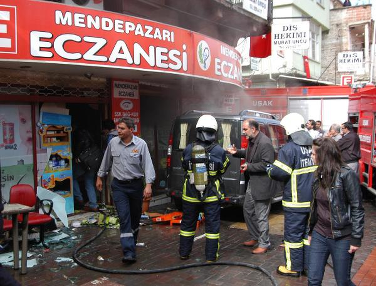 Eczanede Ağlatan Yangın