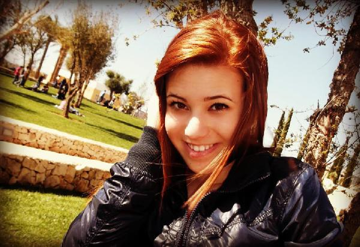 İtalya\'da Okul Önünde Bomba Patladı: 1 Ölü, 7 Yaralı (4)