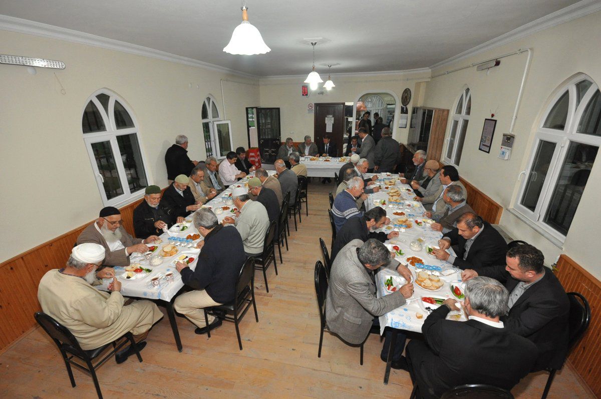 Karabalık, Mesaiye Sabah 06.00\'Da Başladı
