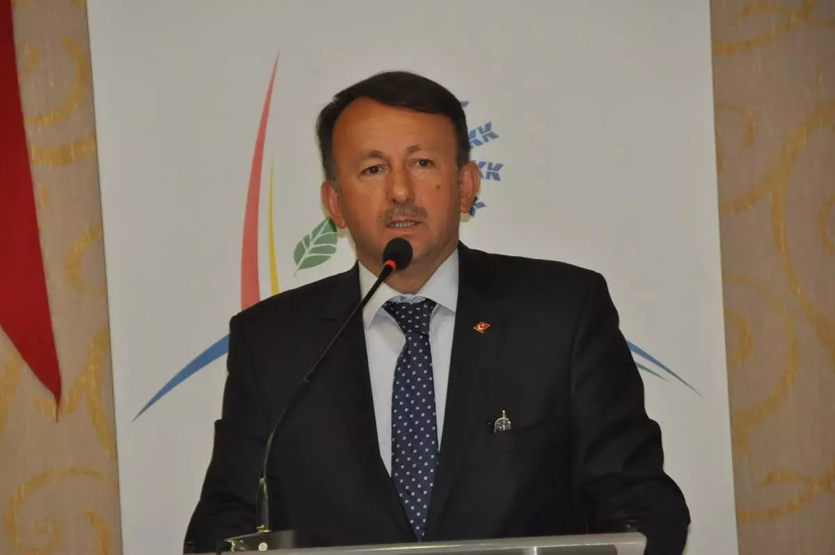 Kartepe\'de Turizm İşletmelerine Gıda Semineri