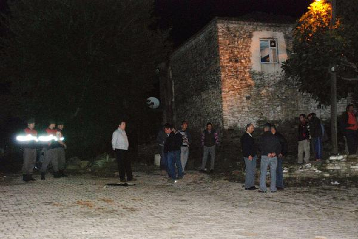 İzmir\'de Vahşet