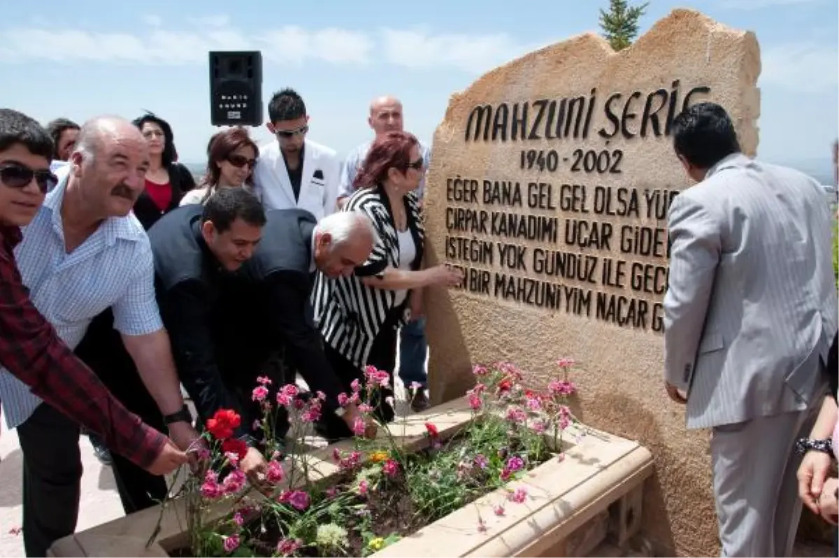 Mahzuni Şerif, Ölümünün 10\'uncu Yılında Anıldı