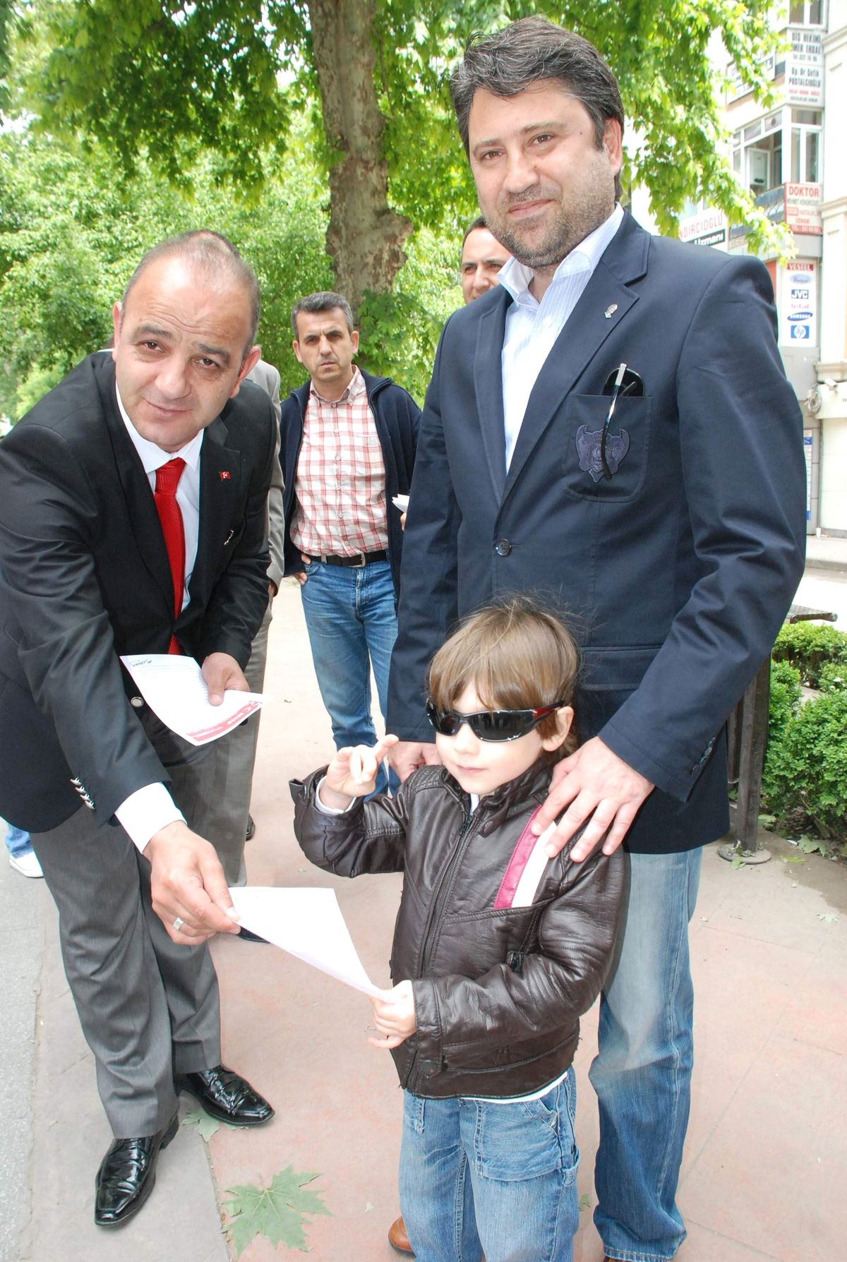 MHP İzmit Gençliğe Hitabe Dağıttı