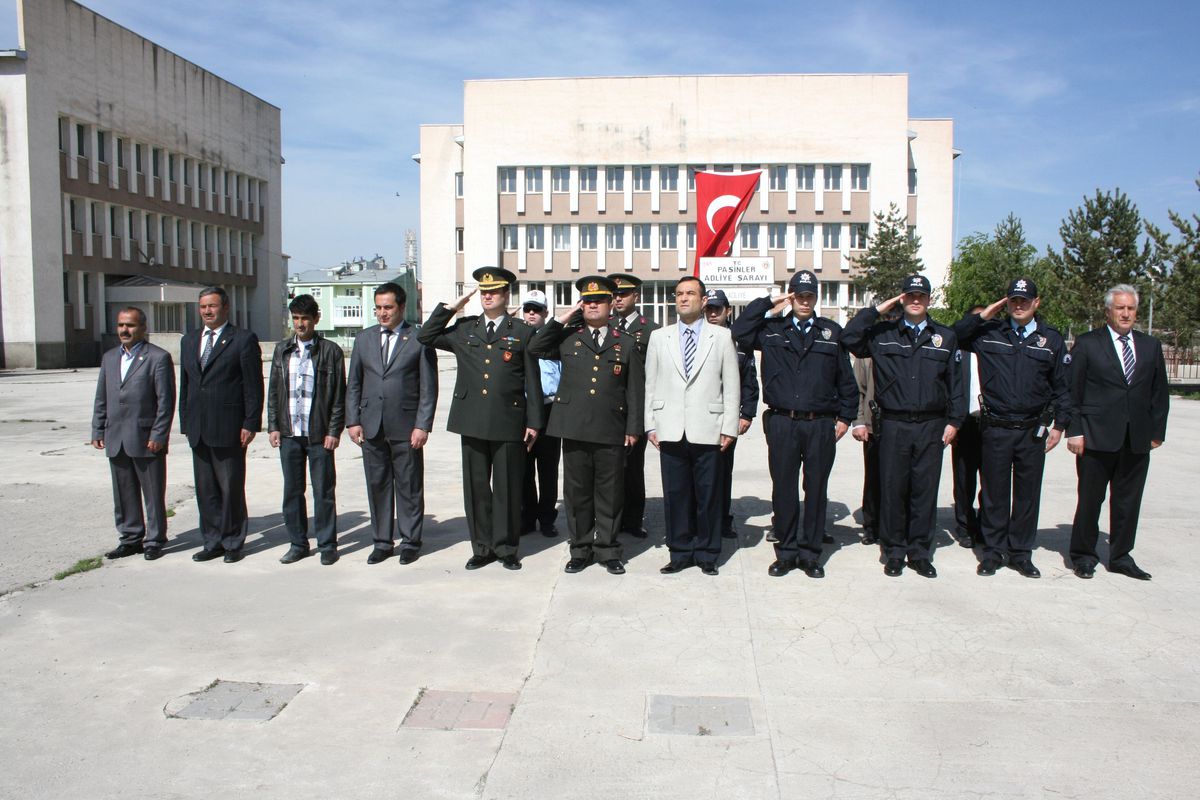 Pasinler'de 19 Mayıs Kutlamalarına Katılım Az Oldu