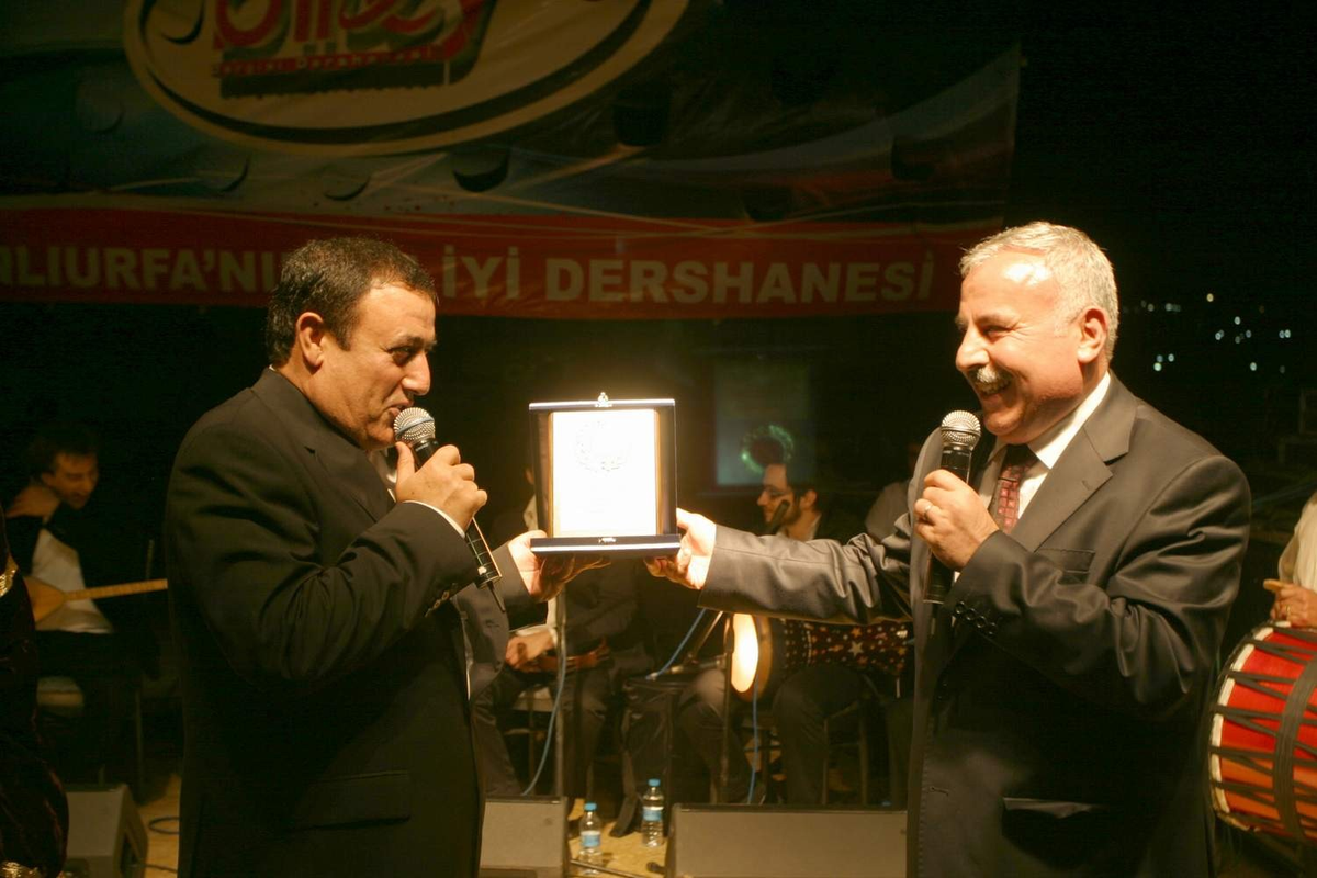 Şanlıurfa\'da Mahmut Tuncer Konseri