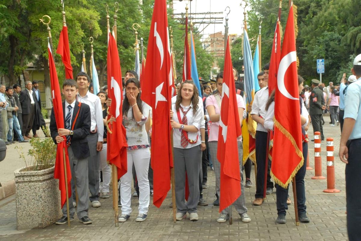 Siverek\'te 19 Mayıs Kutlamaları