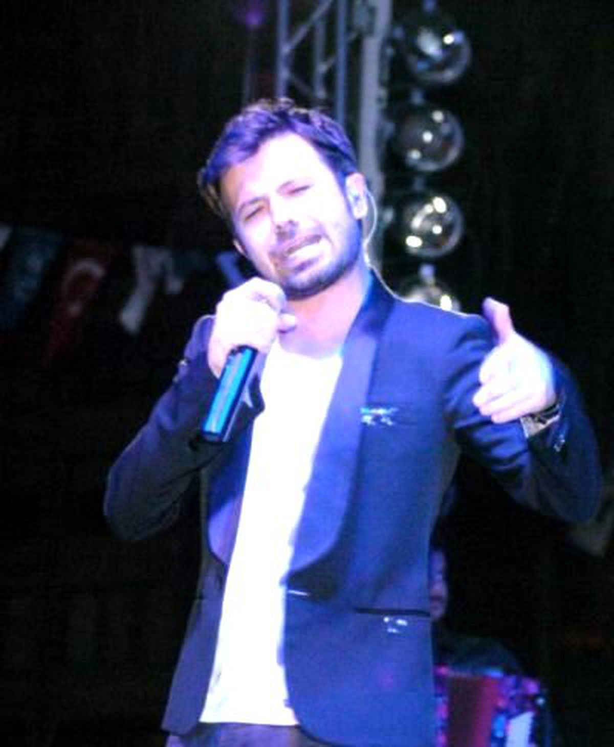 Yalın Genç Hayranlarına Unutulmaz Bir Gece Yaşattı