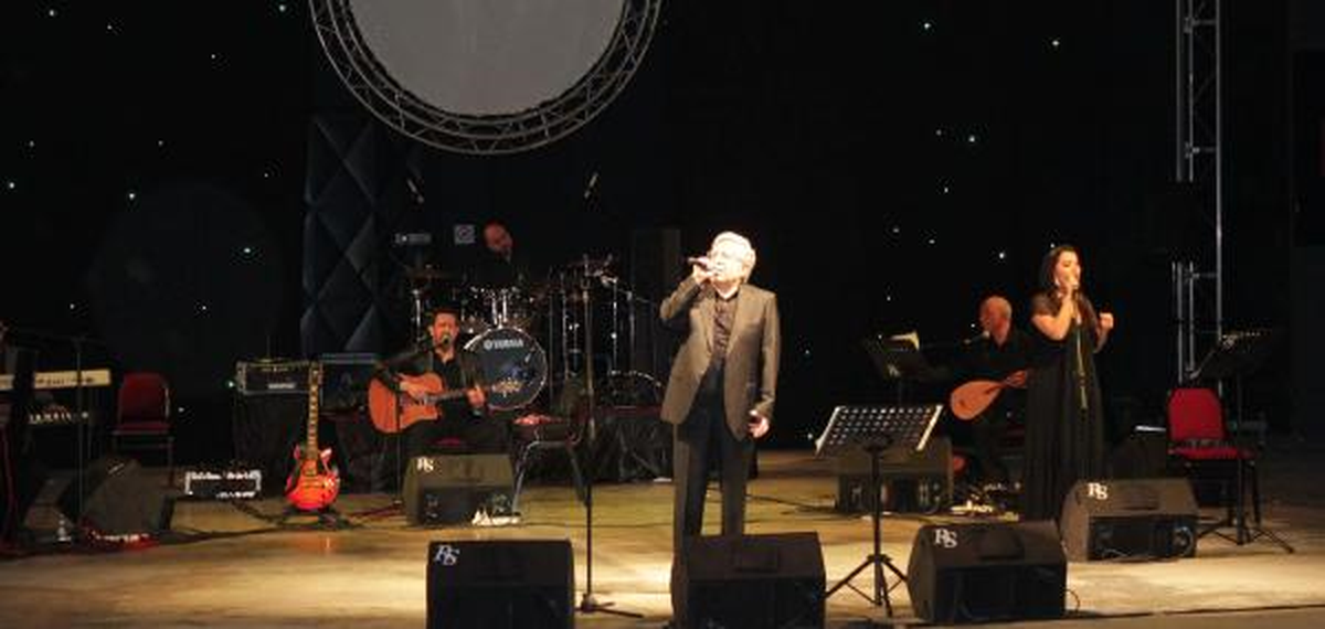 Zülfü Livaneli\'den 19 Mayıs Konseri